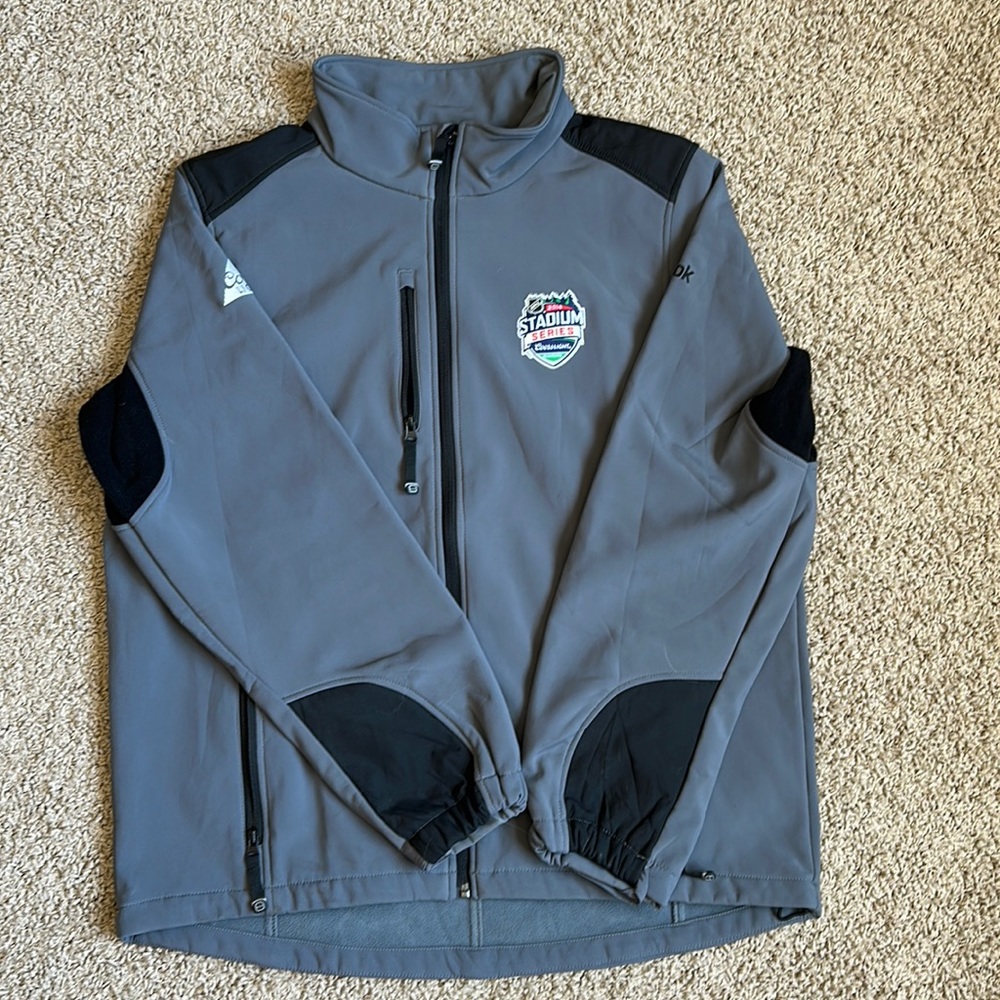Men’s NHL 2016 Stadium Series Coors Light Coat